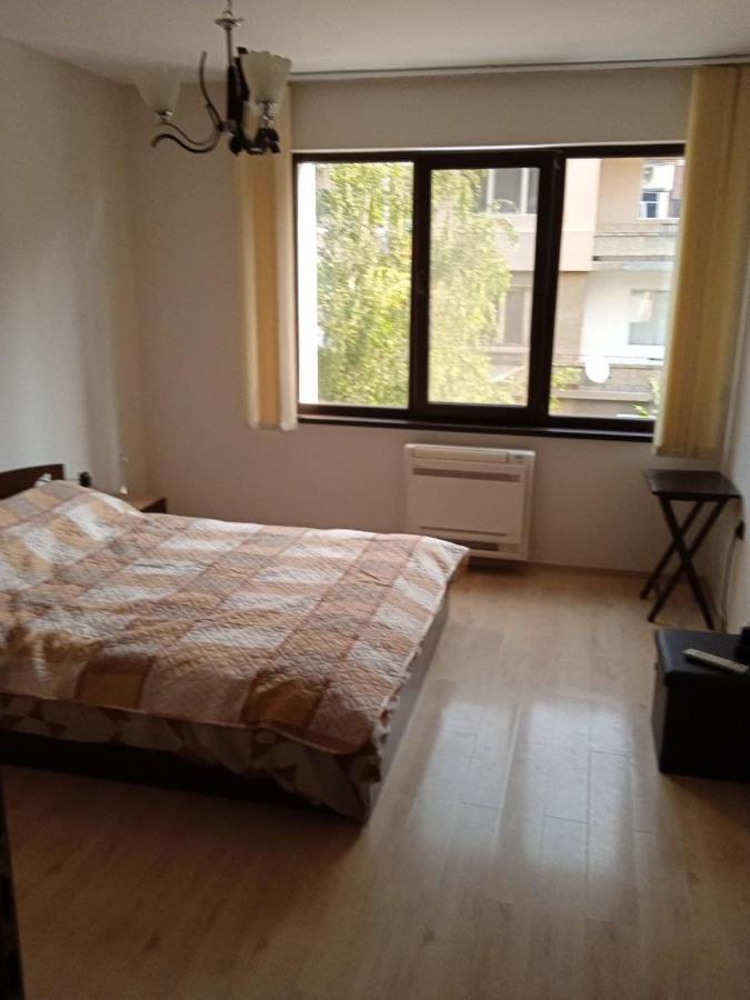 Джессика Апартмент Veliko Tarnovo Buitenkant foto